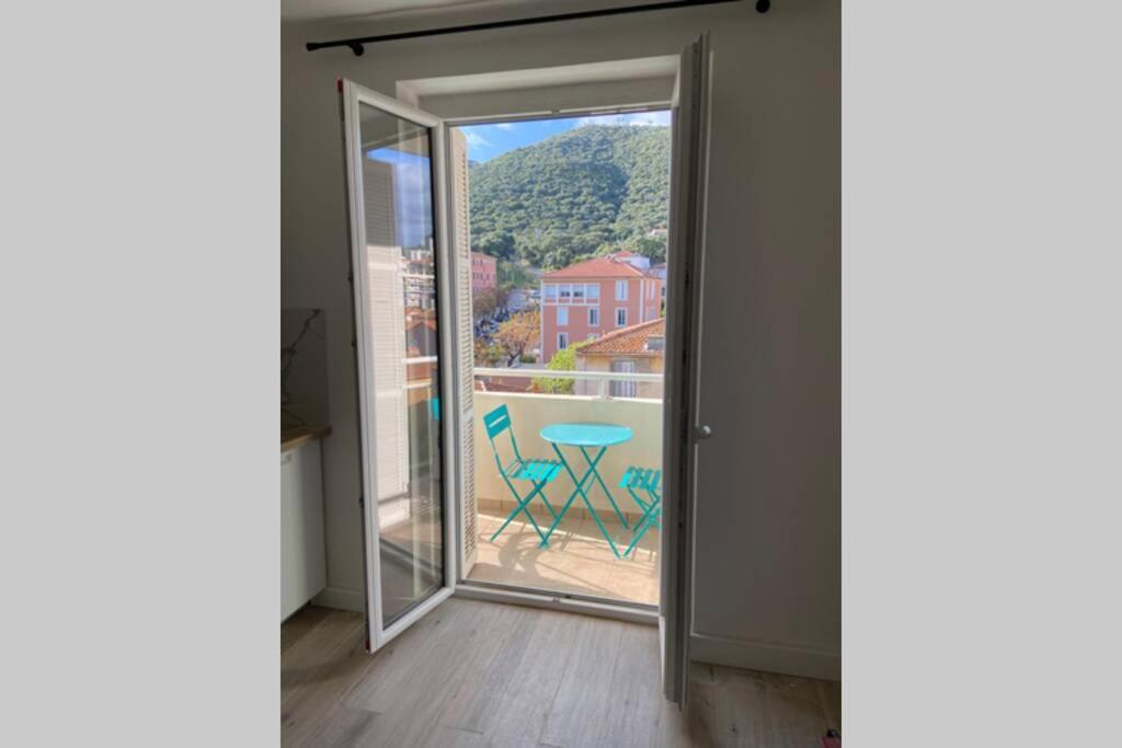 Ajaccio Charmant T2 neuf 40m2 avec balcon au Trottel wifi Clim parking plage à pieds 100m Ajaccio (Corsica) Exterior foto