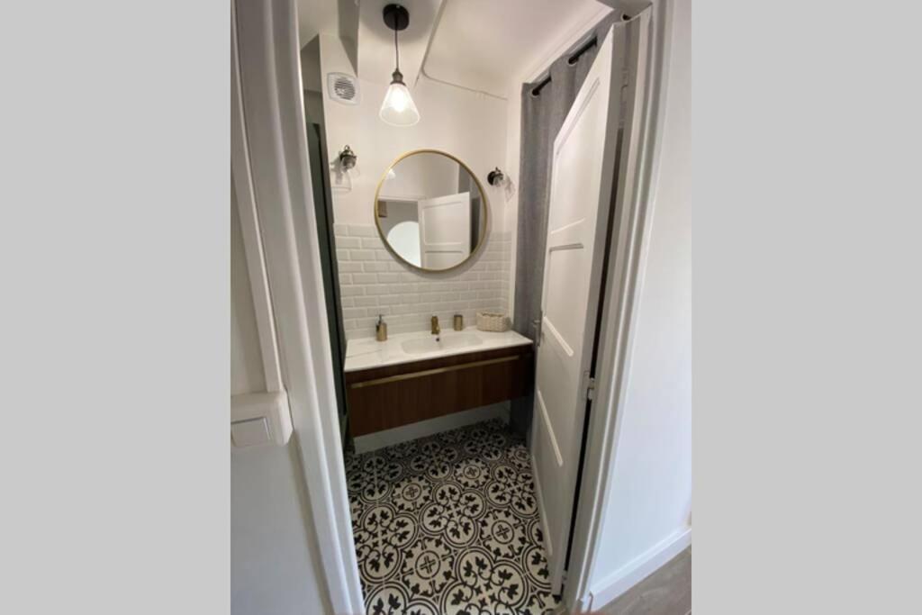 Ajaccio Charmant T2 neuf 40m2 avec balcon au Trottel wifi Clim parking plage à pieds 100m Ajaccio (Corsica) Exterior foto