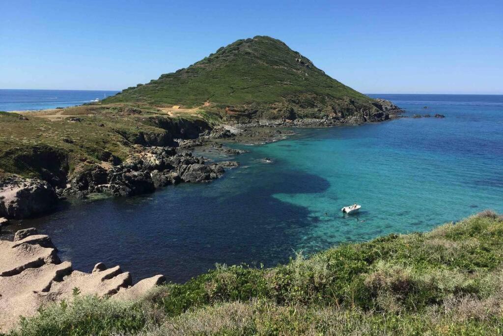 Ajaccio Charmant T2 neuf 40m2 avec balcon au Trottel wifi Clim parking plage à pieds 100m Ajaccio (Corsica) Exterior foto