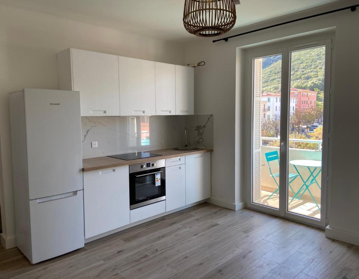 Ajaccio Charmant T2 neuf 40m2 avec balcon au Trottel wifi Clim parking plage à pieds 100m Ajaccio (Corsica) Exterior foto